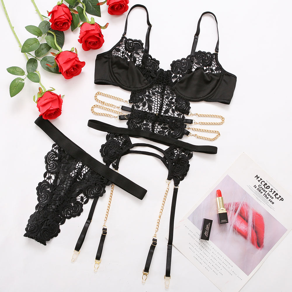 Lace-Cut Lingerie With Chain Set