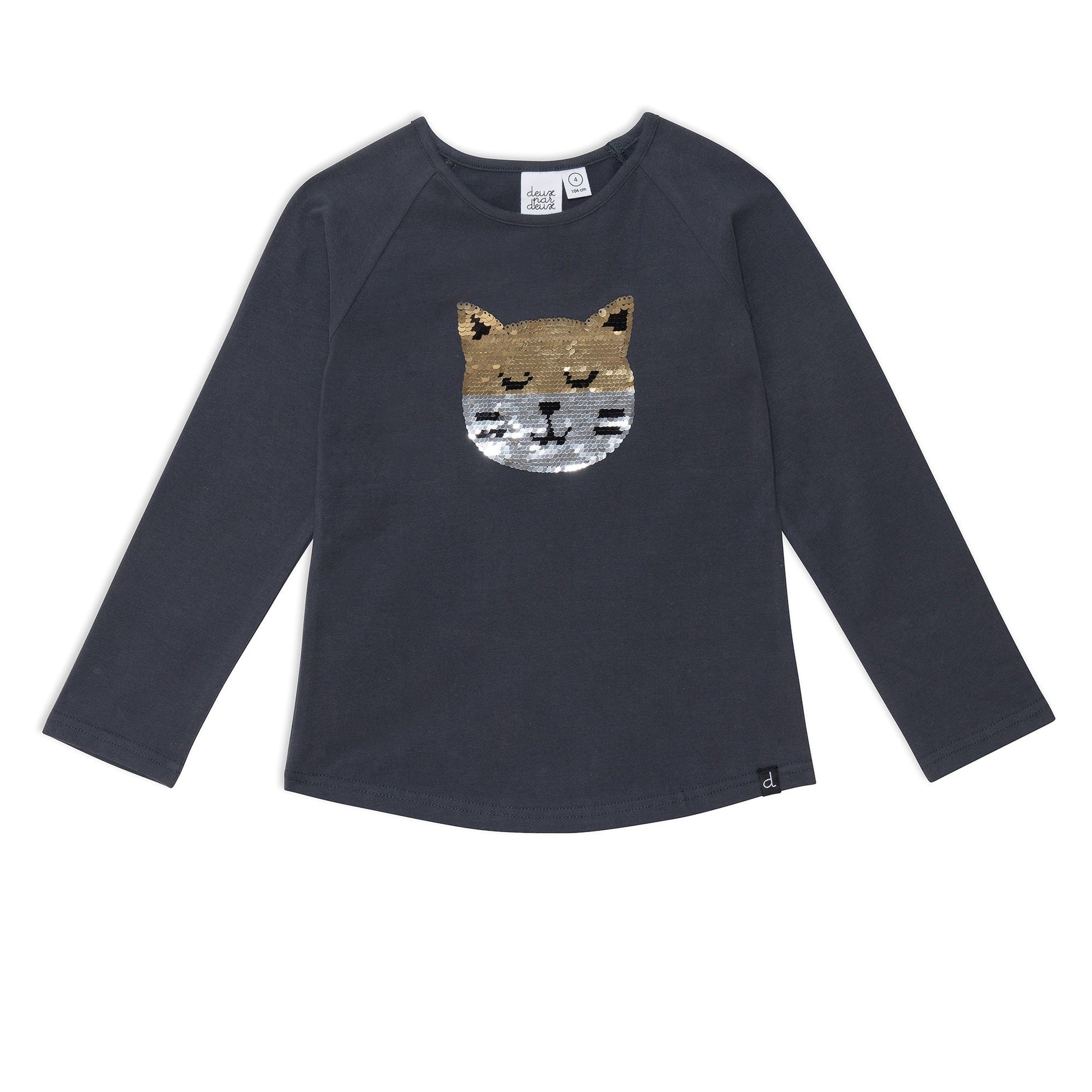 The Raglan Long Sleeve Top With Sequin Cat Print tee is a must-have for the little girl who loves cuddly kittens! Made from cotton/elastane fabric.