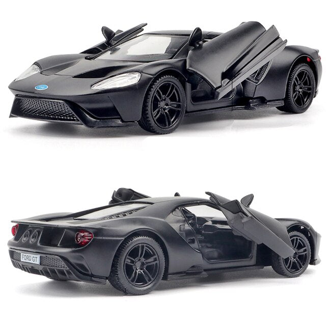 2017 Ford GT Diecast Sports Car Model