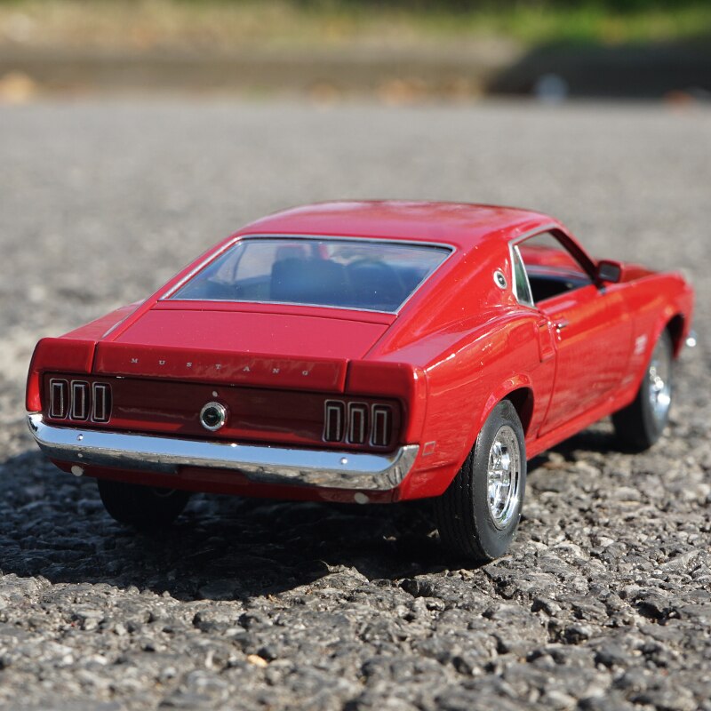 Mustang Boss 429 Diecast Sports Car Model